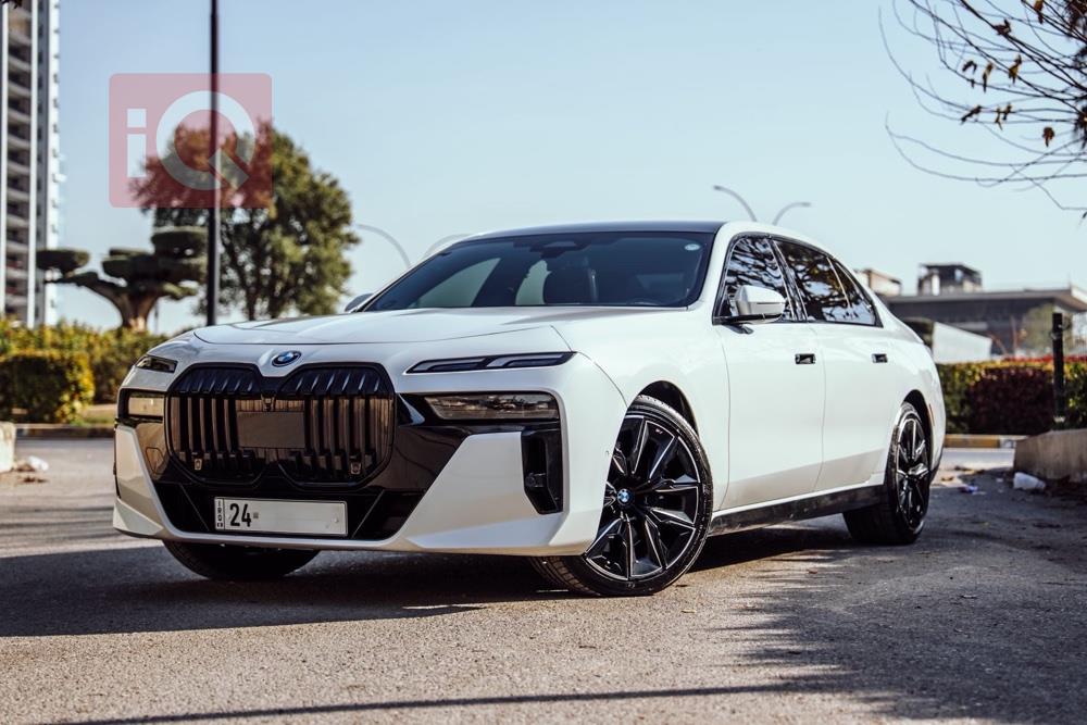 بي ام دبليو الفئة 7